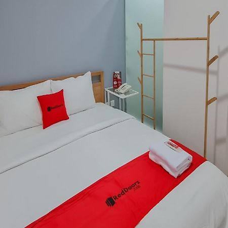 Reddoorz Plus @ Batutulis Bogor Exterior photo